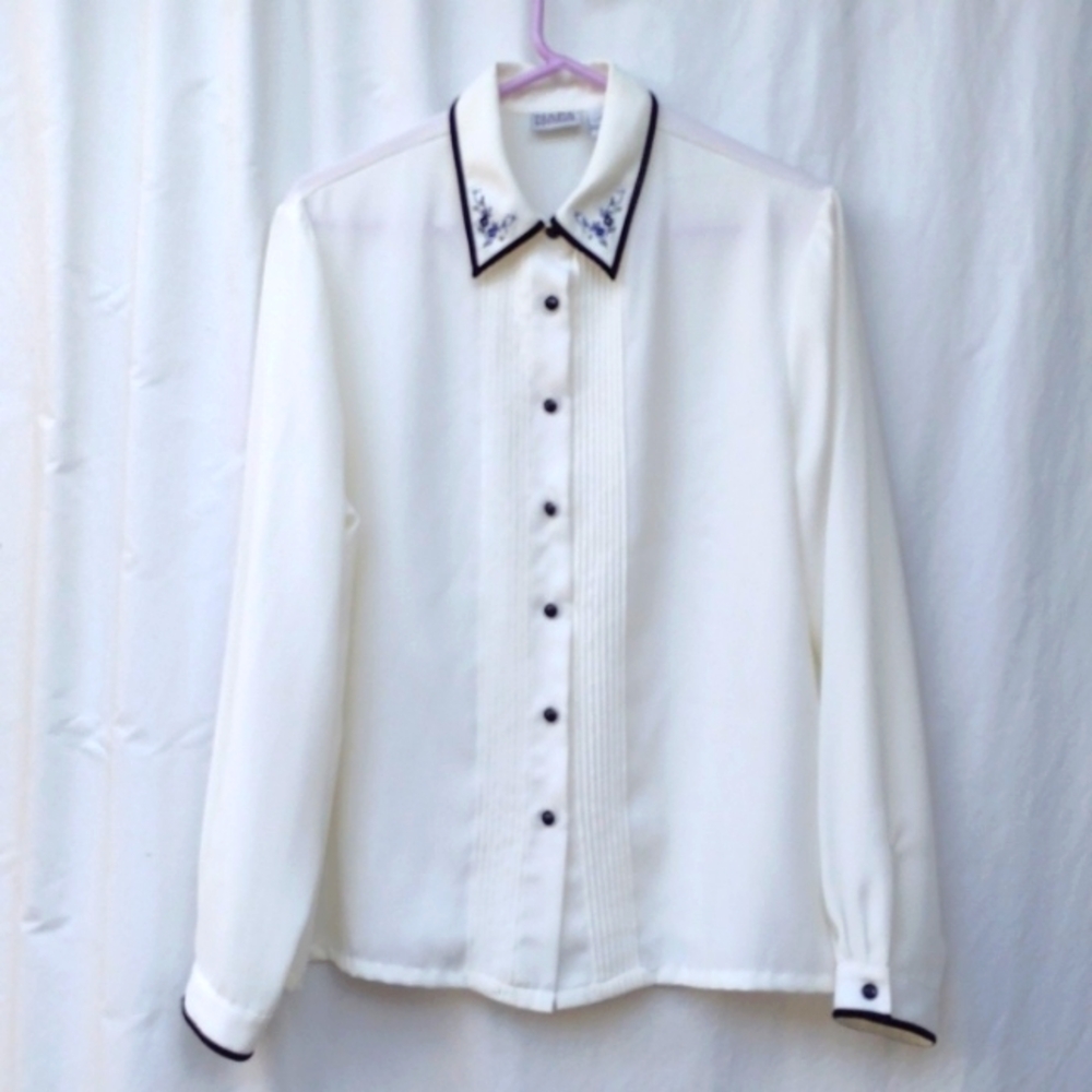 Vintage Napa Studio White Embroidered Pintuck Black Trimmed Blouse Women's 14